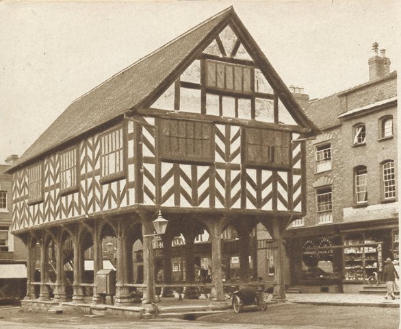 [Ledbury Market Hall]