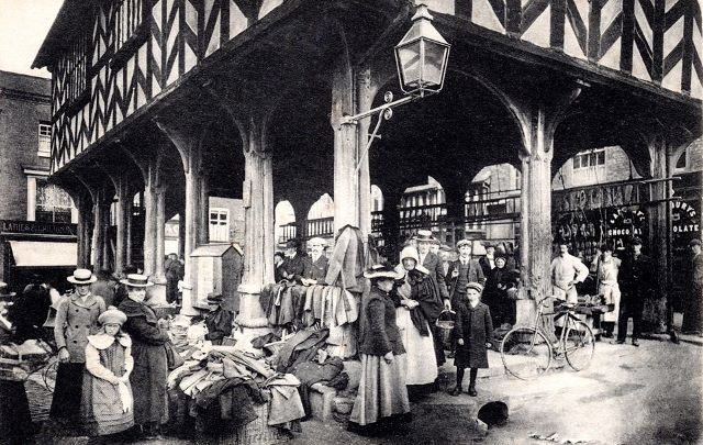 [Ledbury Market Hall]